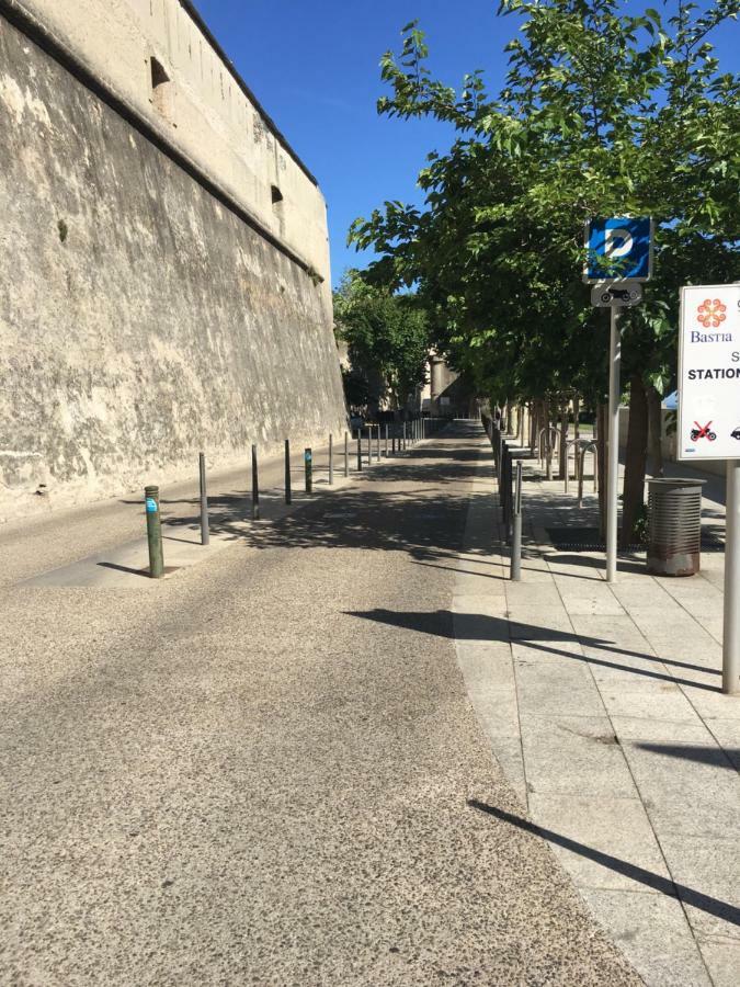 Ferienwohnung La Casa Di Sbiri Au Coeur De La Citadelle Bastia  Exterior foto